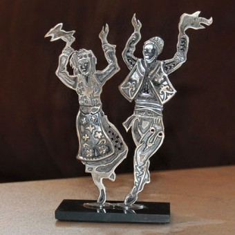 СРЕБЪРНА МИНИАТЮРА –„ТАНЦ“